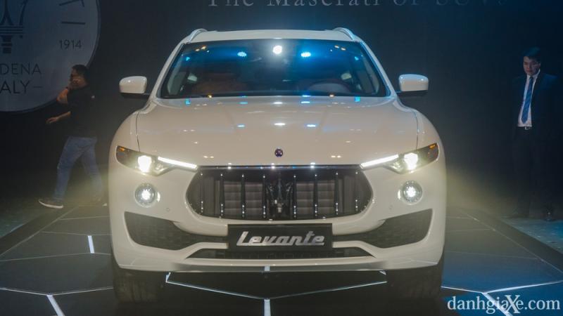 Đánh giá xe Maserati Levante 2017 mới ra mắt tại Việt Nam
